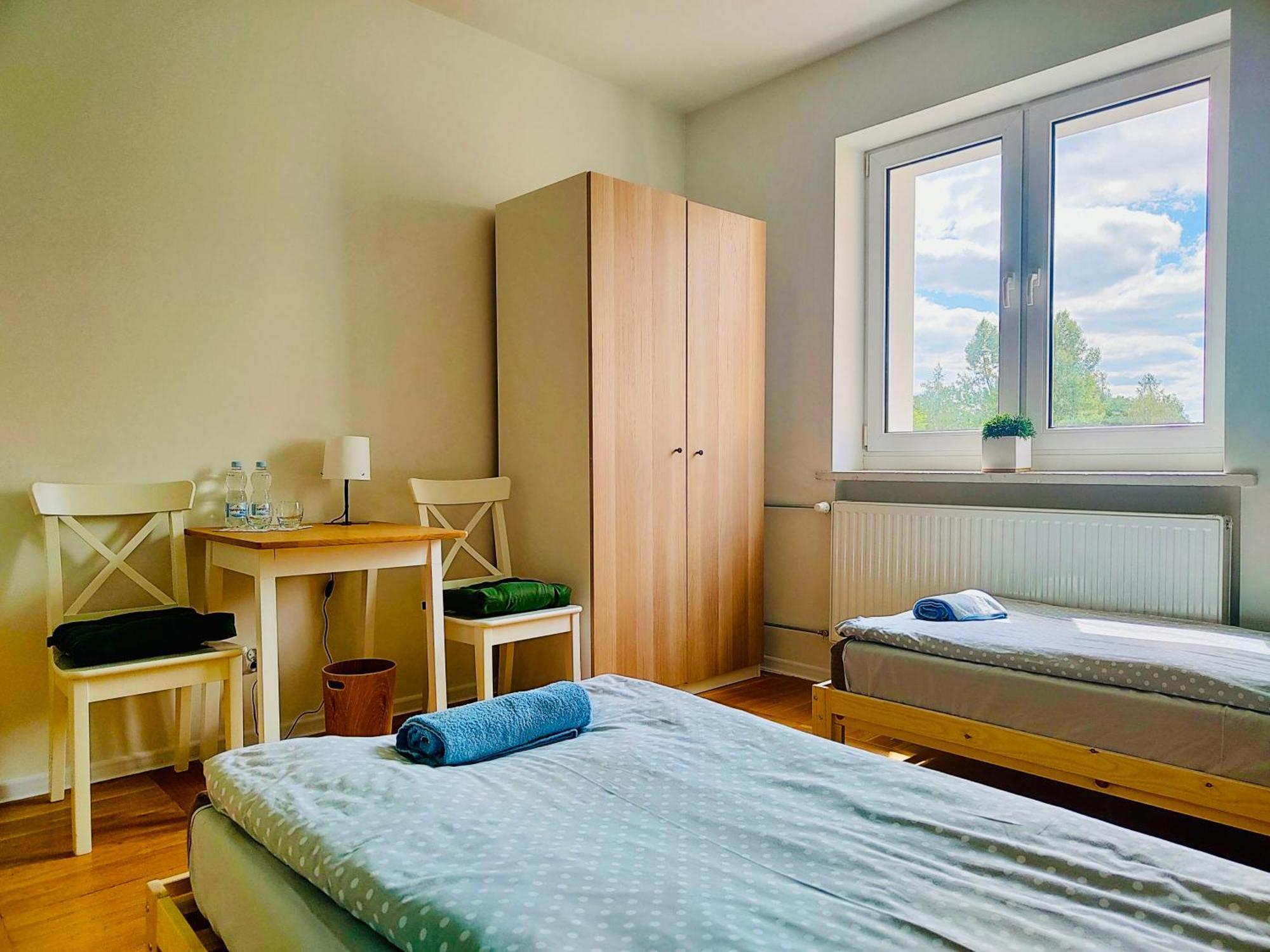 Dom Bez Scian Hotell Gubin Exteriör bild